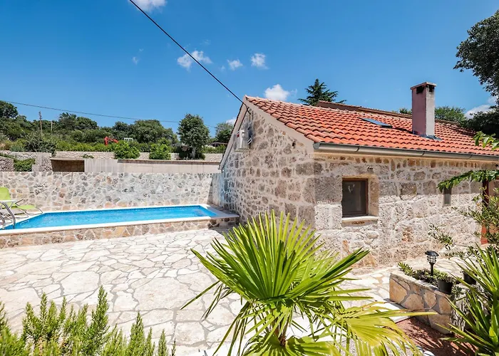 Holiday House Manuela